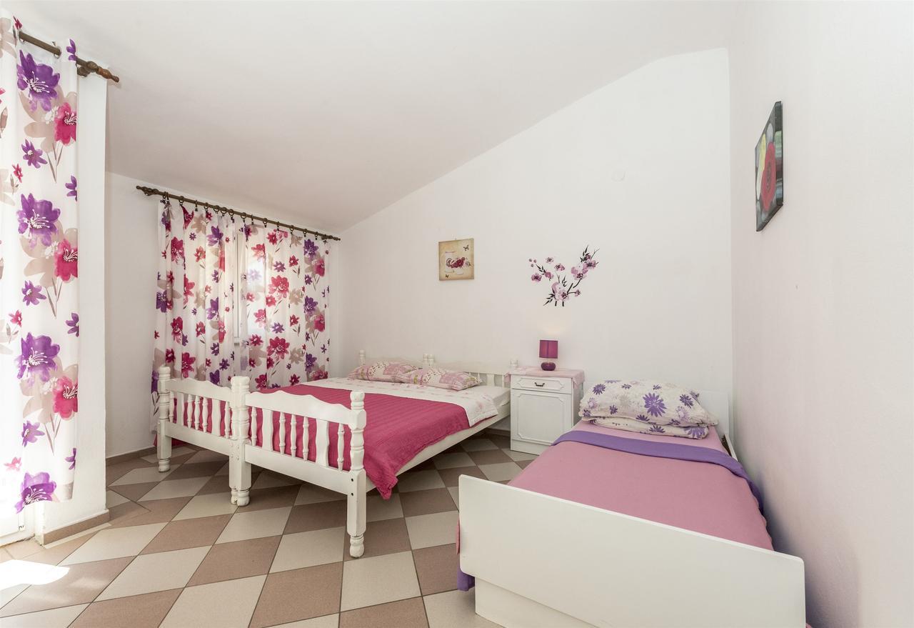 Apartments And Rooms Dragica ستاريغغاد باكلينتسا المظهر الخارجي الصورة
